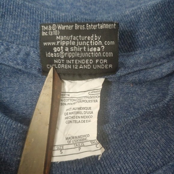 The Goonies Movie Truffle Shuffle Mens Small T Shirt Blue Graphic Short Sleeve - Picture 4 of 4